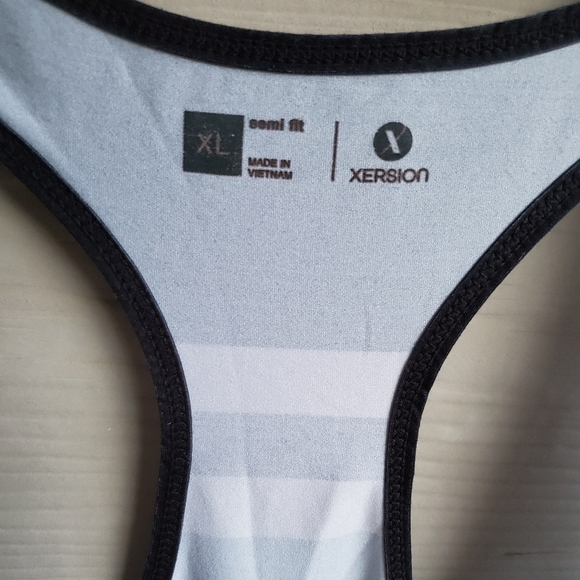 Xersion Monochromatic Black & White Grey-scale Striped Racerback Tank Top - Picture 4 of 16